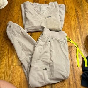 Figs Zamora Scrub Set